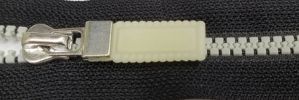 #5 Glow in the Dark Plastic Zipper